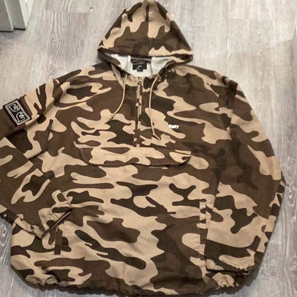 Desert camo Obey Anorak